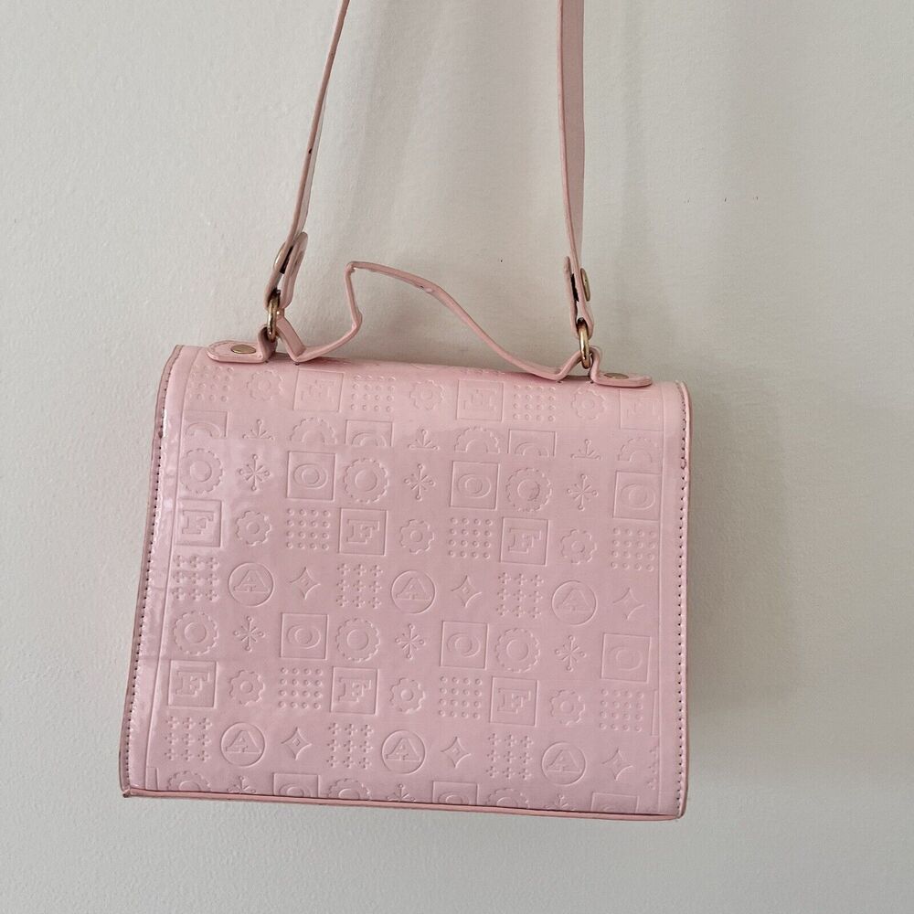 FAO Schwarz Glamour PINK Purse play pretend BARBIE CORE GOLD letters 1 Strap 8” - Picture 7 of 9